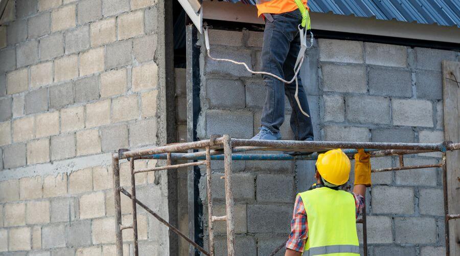 Professional residential roofers in Elkton, KY